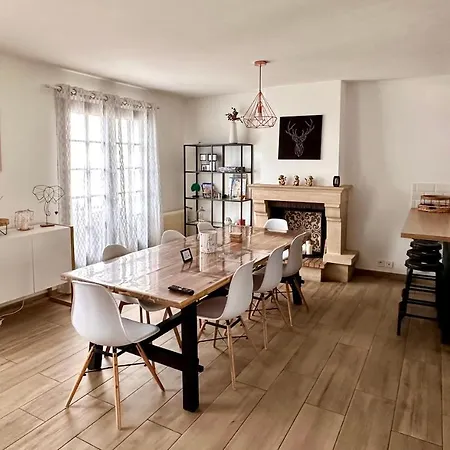 Holiday home Family Oasis With 3 Bedrooms Near Paris