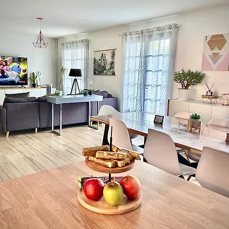 Holiday home Family Oasis With 3 Bedrooms Near Paris *